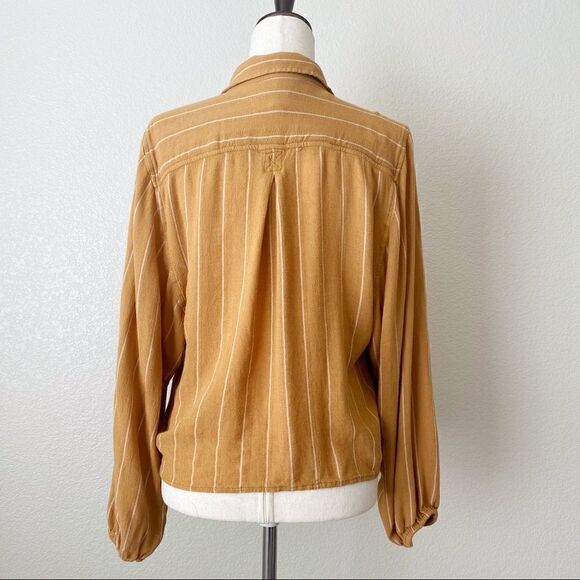 American Eagle Front Tie Striped Button Down Women’s Shirt - Picture 7 of 10